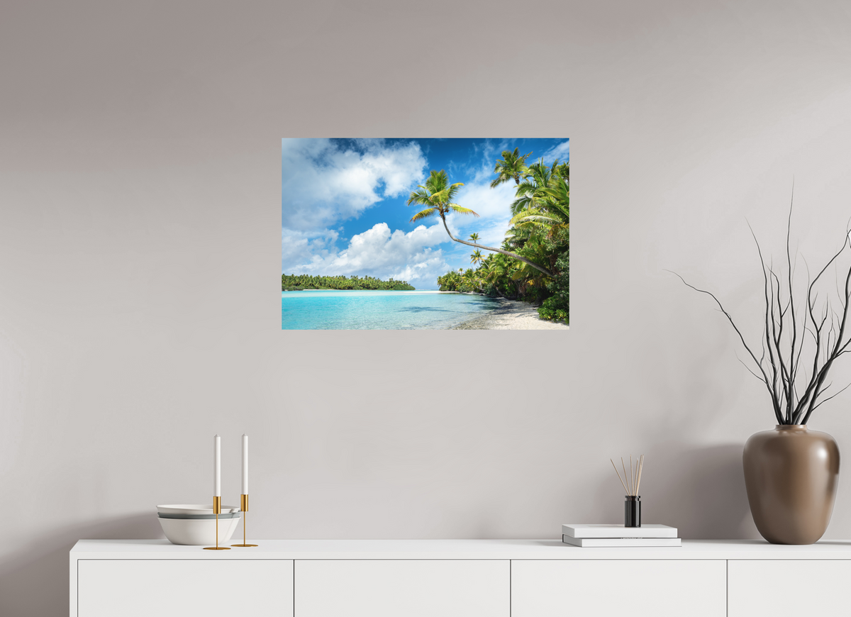 75 x 50 cm, Papierprint ohne Rahmen Curved Palm Over the Lagoon, Aitutaki