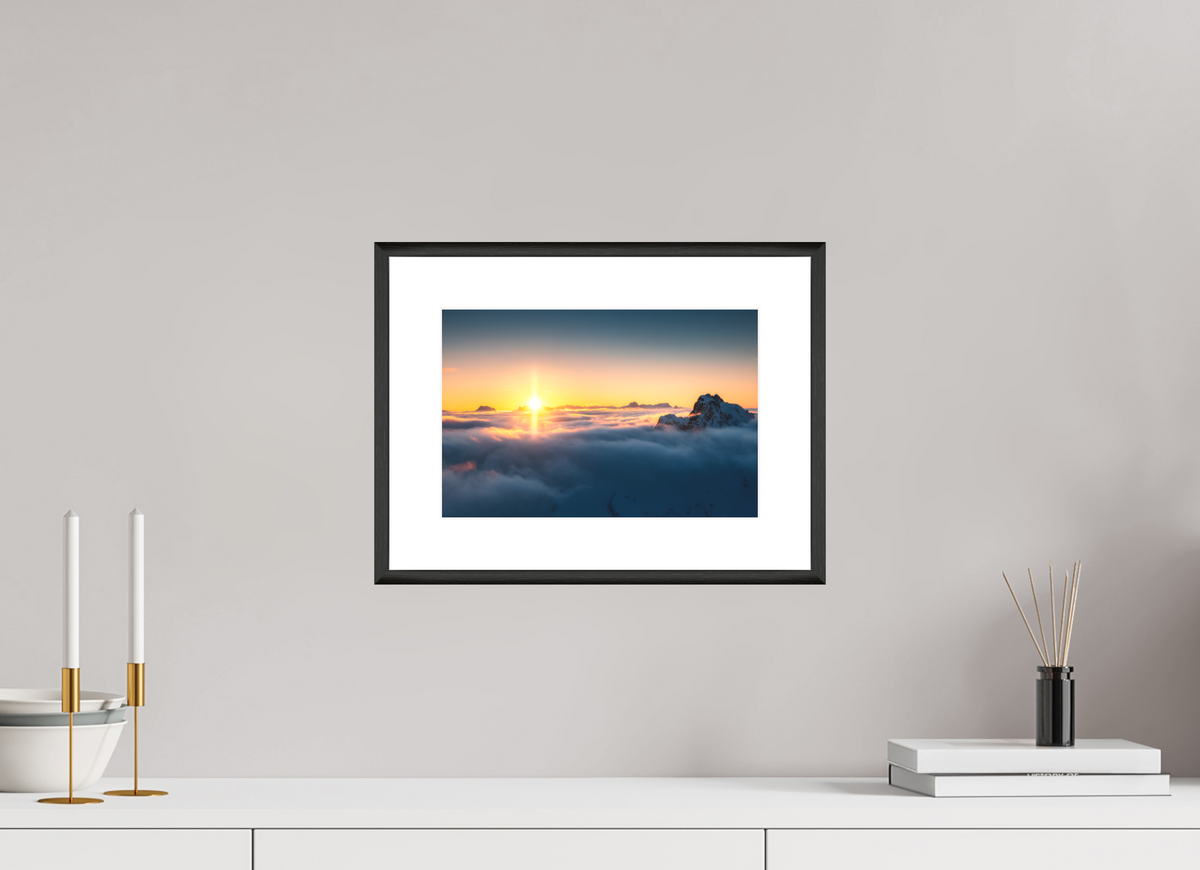30 x 20 cm, Rahmen-Schwarz Golden Sunset Over the Clouds