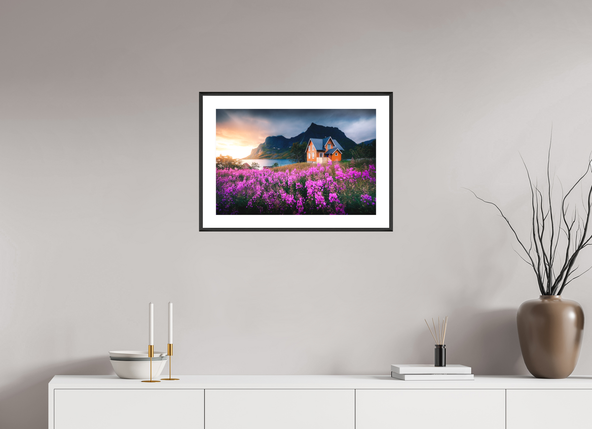 60 x 40 cm, Rahmen-Schwarz Orange House with Flowers, Lofoten