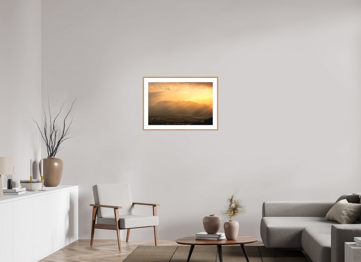 75 x 50 cm, Rahmen-Holzoptik Hoher Kasten in Golden Light, Alpstein