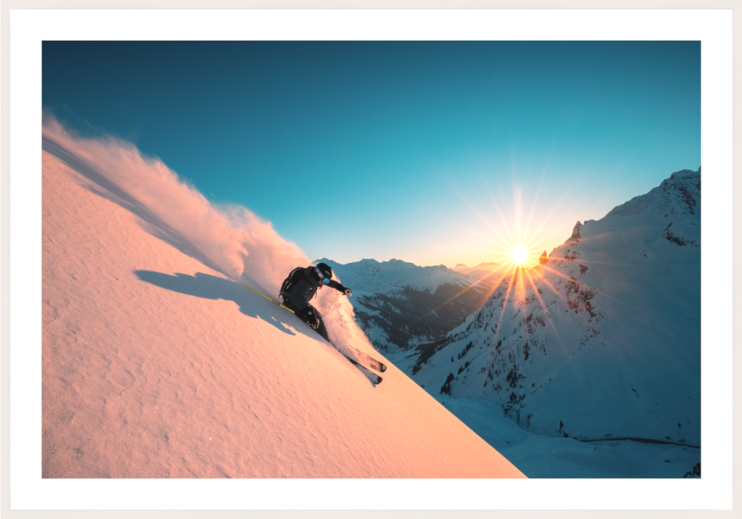 Main image Skiing Into the Sunset, Flexenpass