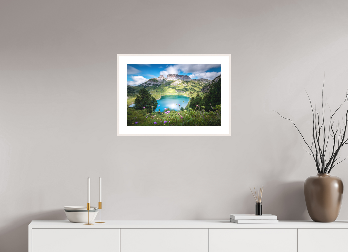 60 x 40 cm, Rahmen-Weiß Formarinsee and Rote Wand, Vorarlberg