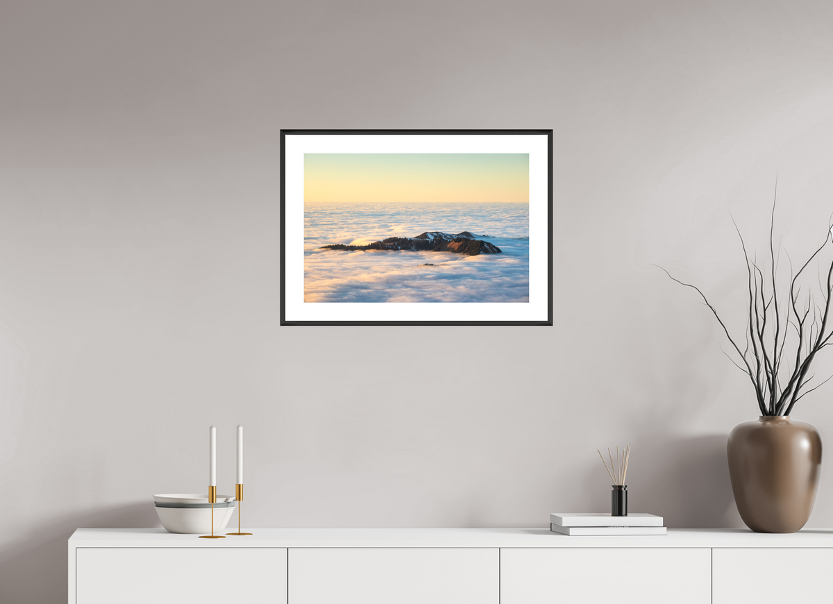 60 x 40 cm, Rahmen-Schwarz Island in the Sea of Fog, Hohe Matona