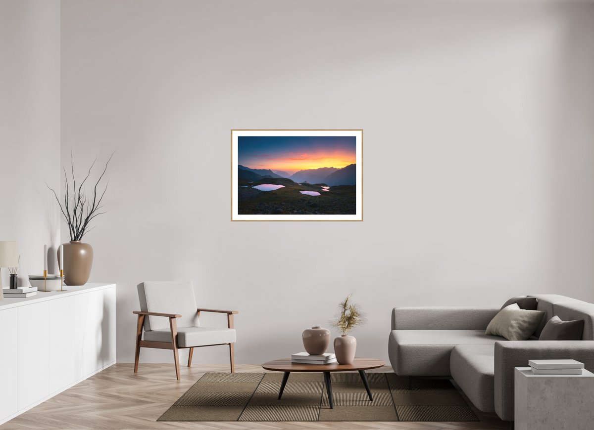 105 x 70 cm, Rahmen-Holzoptik Mountain Lakes at Sunset
