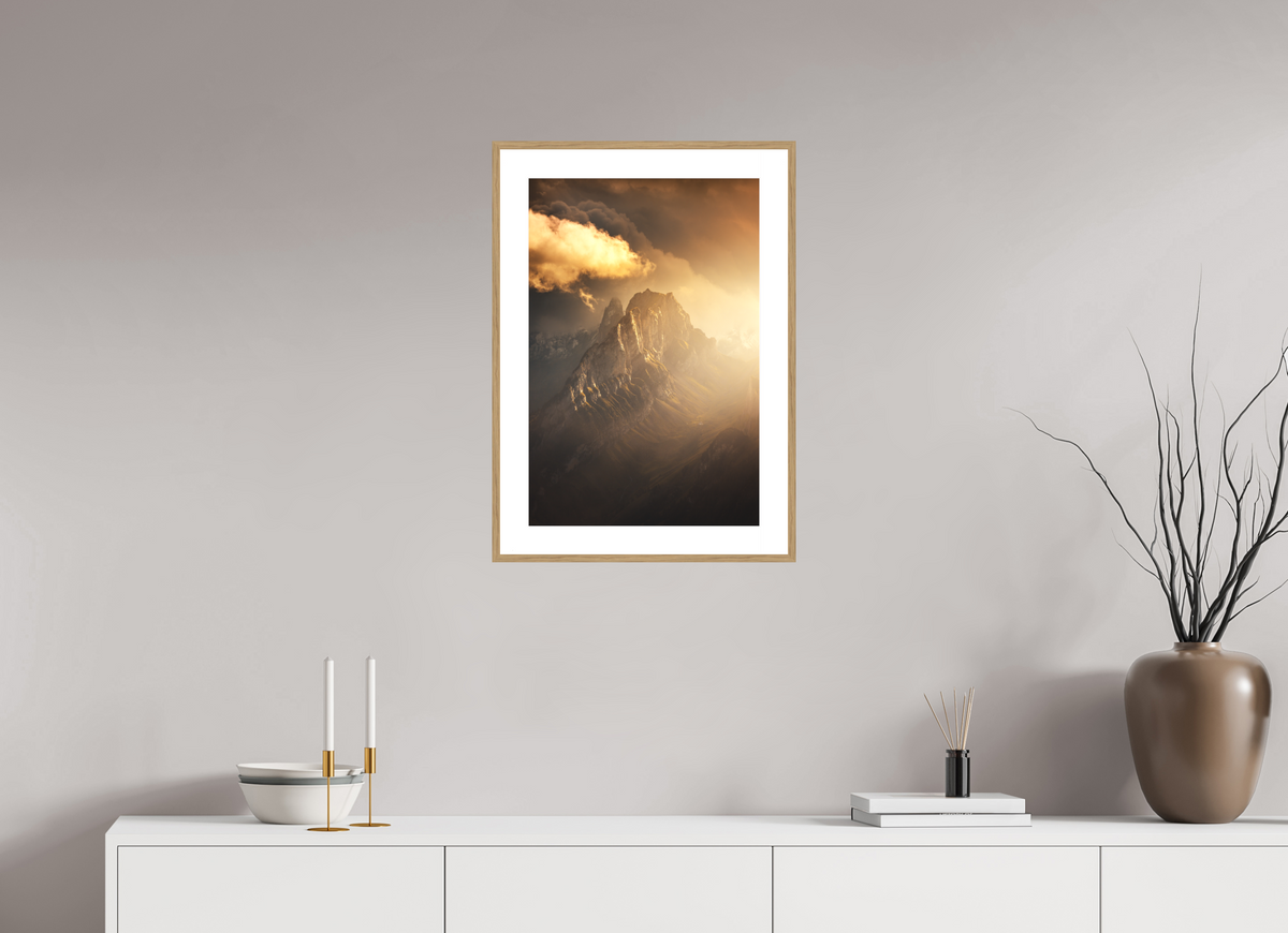 40 x 60 cm, Rahmen-Holzoptik Glowing Mountainscape, Hoher Kasten