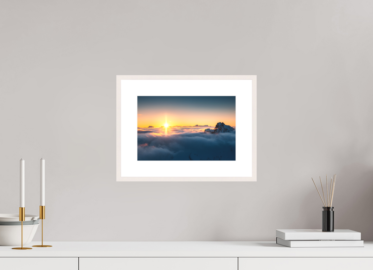 30 x 20 cm, Rahmen-Weiß Golden Sunset Over the Clouds