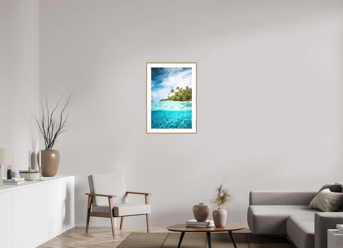 50 x 75 cm, Rahmen-Holzoptik Above and Below the Waterline, Aitutaki