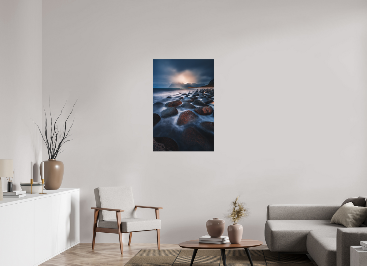 70 x 105 cm, Papierprint ohne Rahmen Rocky Beach at Sunset, Lofoten