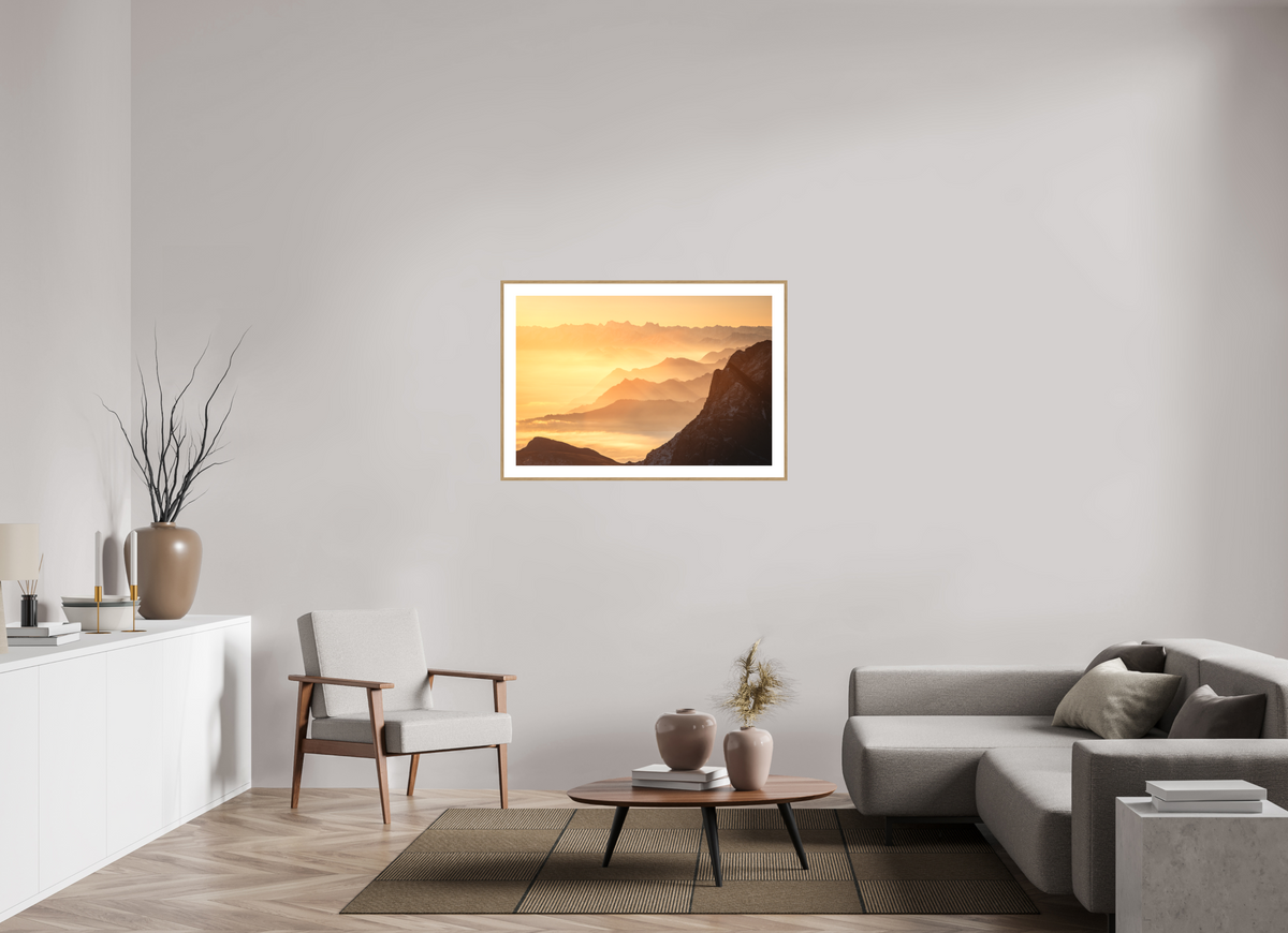 105 x 70 cm, Rahmen-Holzoptik Säntis Hazy Sunrise Layers, Switzerland