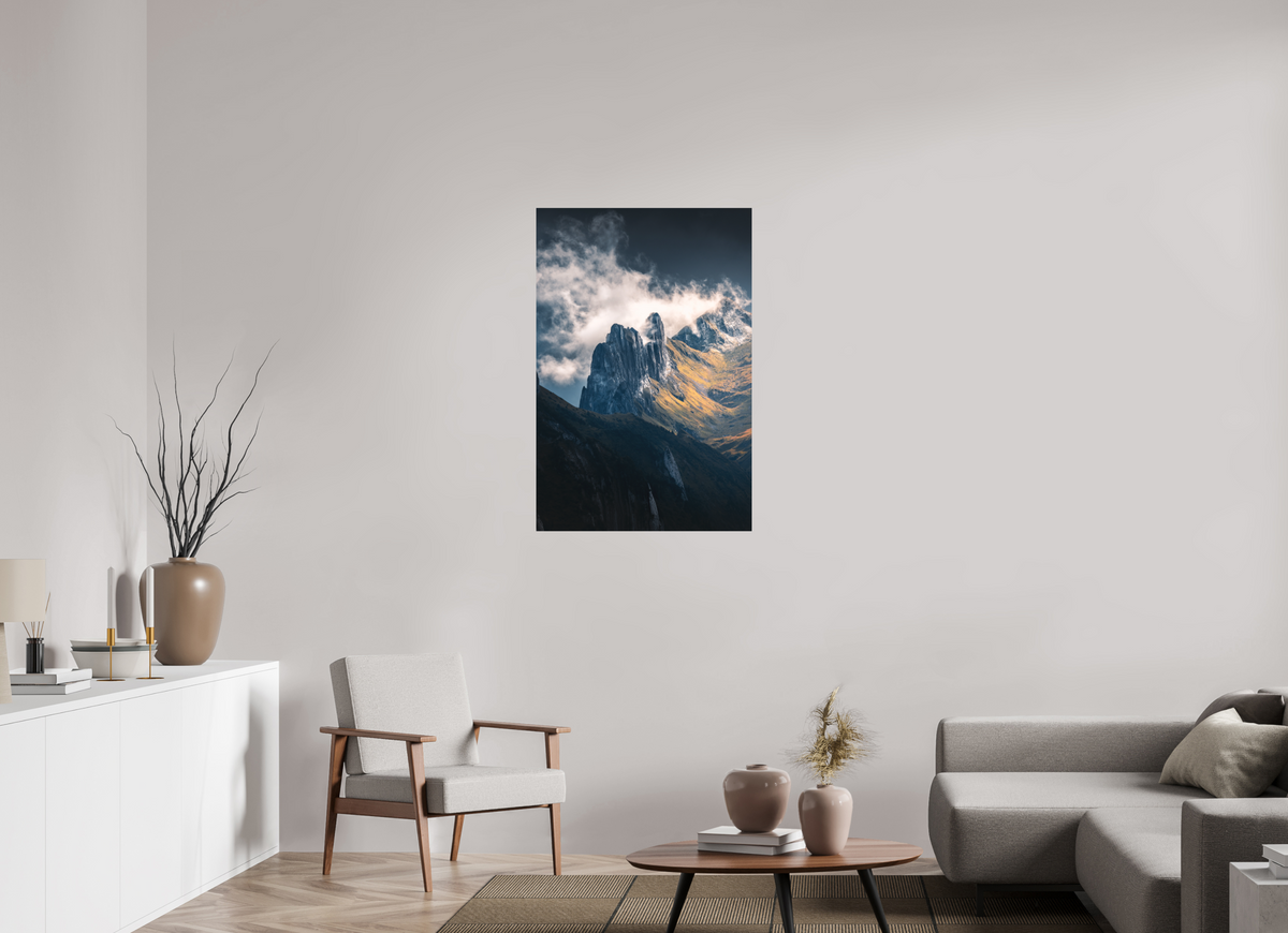 70 x 105 cm, Papierprint ohne Rahmen Dramatic Spire, Hoher Kasten