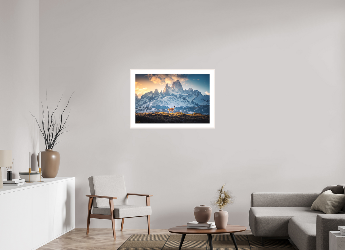 90 x 60 cm, Rahmen-Weiß Guanaco at Fitz Roy, Patagonia