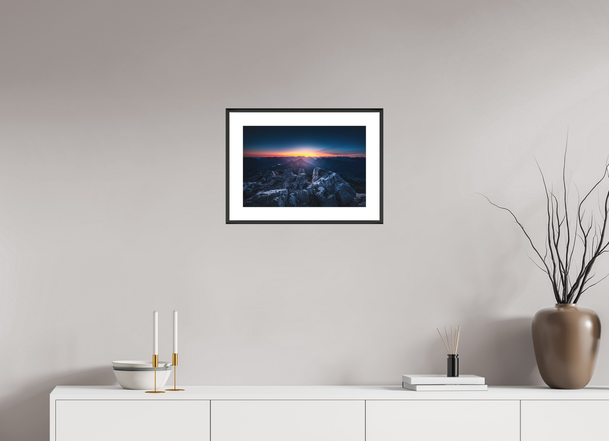 45 x 30 cm, Rahmen-Schwarz Sunrise at the Mohnenfluh, Lech