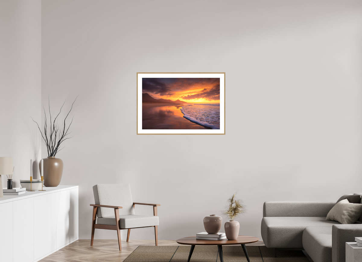 90 x 60 cm, Rahmen-Holzoptik Dramatic Sunset on the Beach