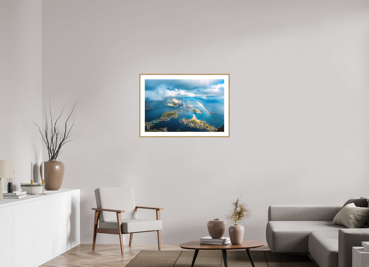 90 x 60 cm, Rahmen-Holzoptik Rainbow over Reinebringen, Lofoten