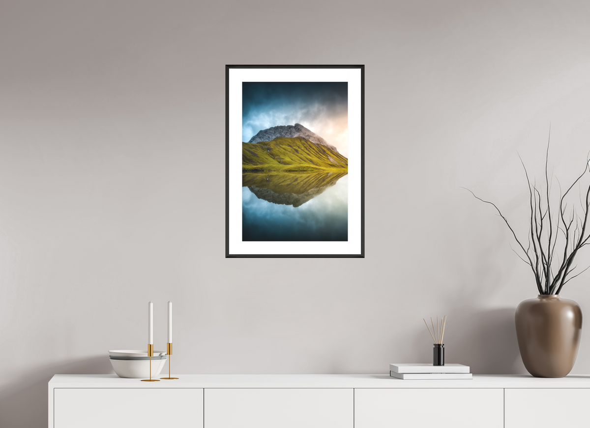 40 x 60 cm, Rahmen-Schwarz Morning Light at the Monzabonsee, Zürs