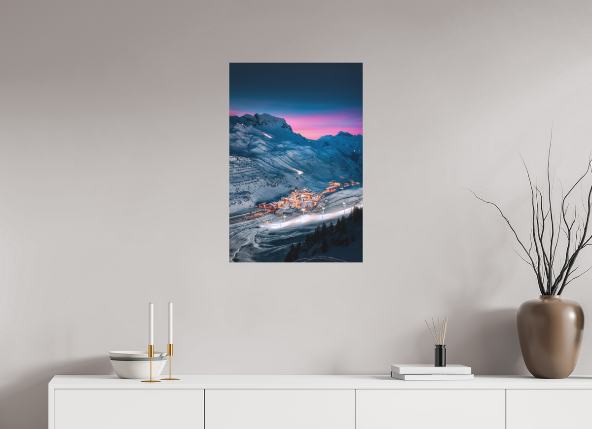 50 x 75 cm, Papierprint ohne Rahmen Zürs at Night, Arlberg