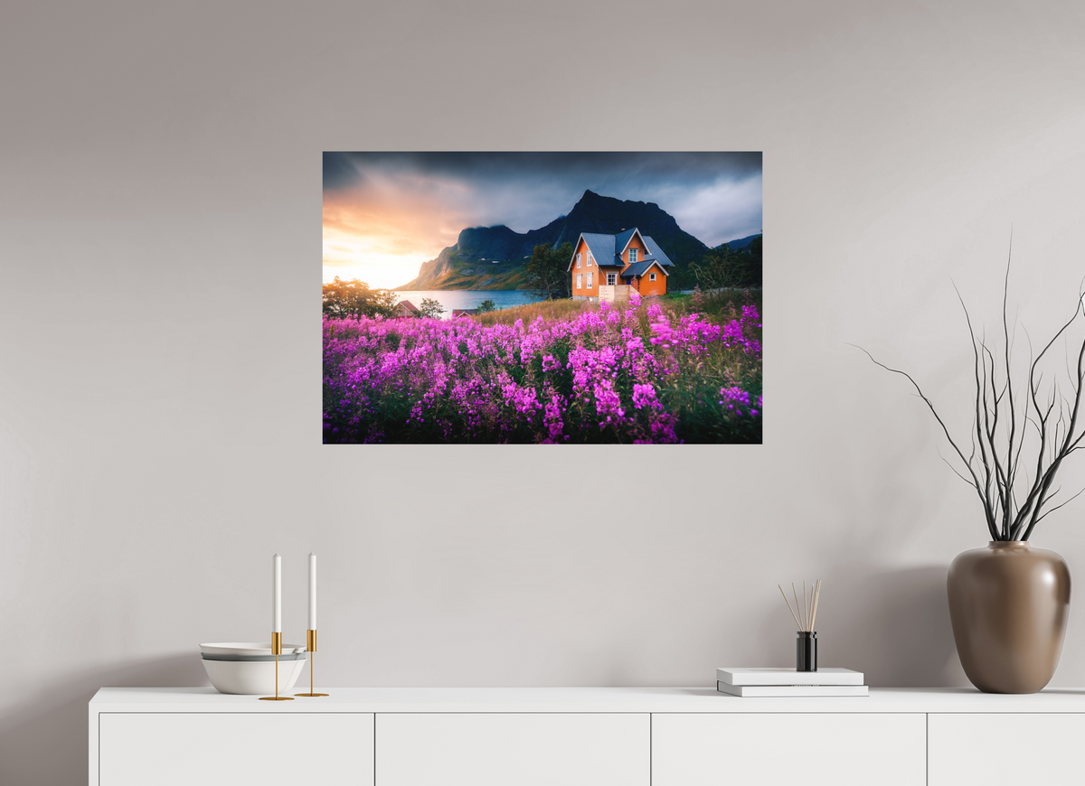 90 x 60 cm, Papierprint ohne Rahmen Orange House with Flowers, Lofoten