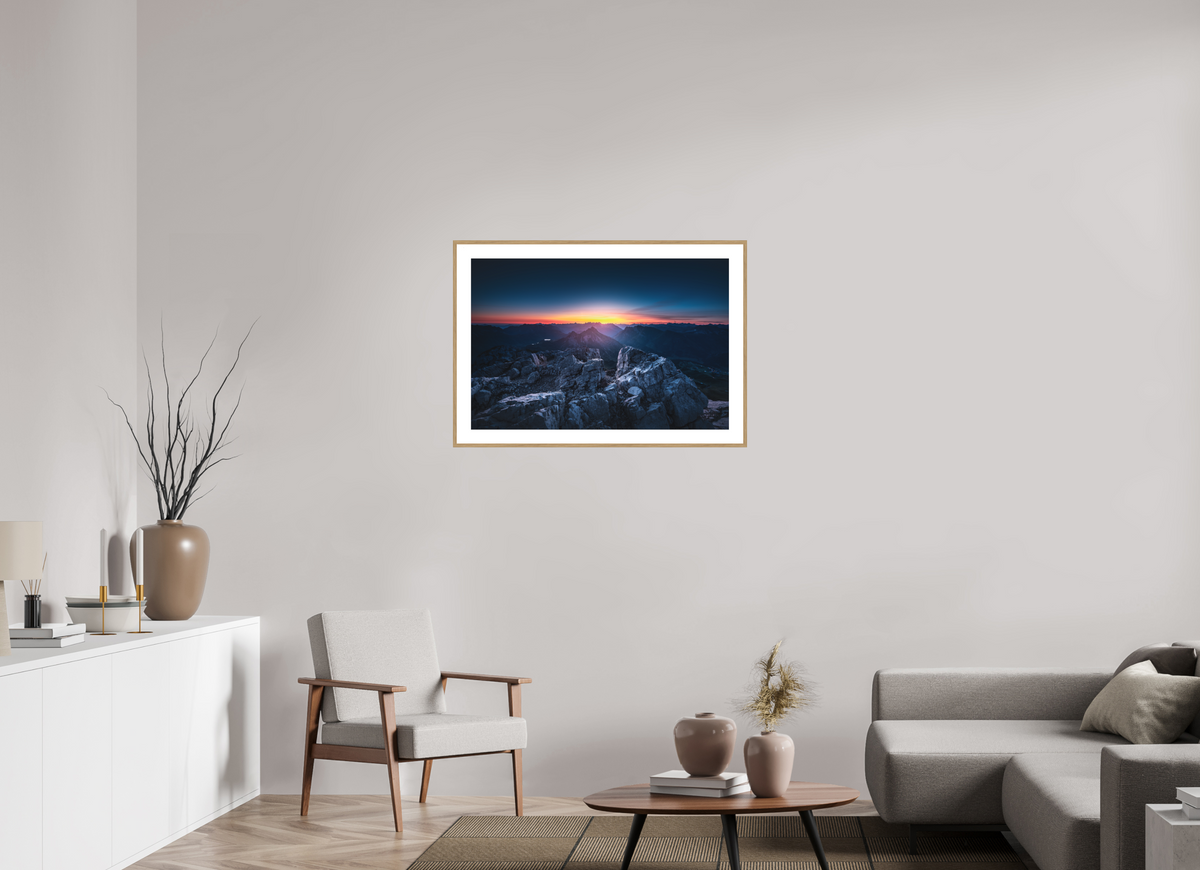90 x 60 cm, Rahmen-Holzoptik Sunrise at the Mohnenfluh, Lech