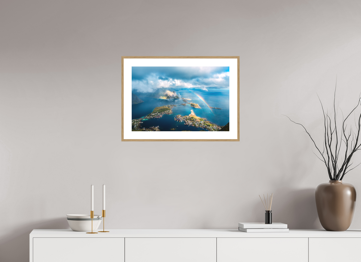 60 x 40 cm, Rahmen-Holzoptik Rainbow over Reinebringen, Lofoten