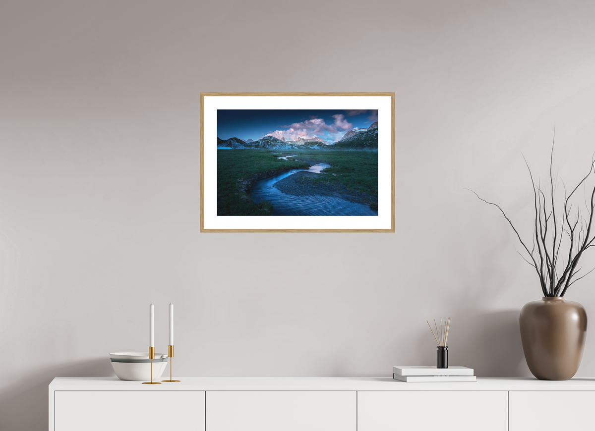 60 x 40 cm, Rahmen-Holzoptik Madloch River Bend at Blue Hour, Lech