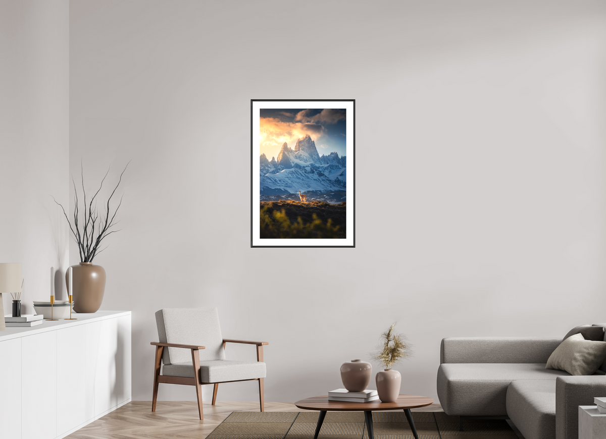 60 x 90 cm, Rahmen-Schwarz Guanaco below Fitz Roy in Golden Light, Patagonia