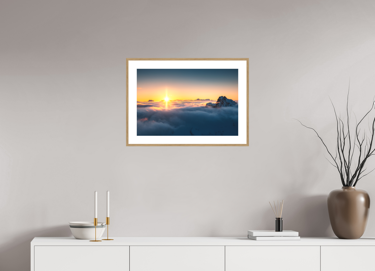 60 x 40 cm, Rahmen-Holzoptik Golden Sunset Over the Clouds