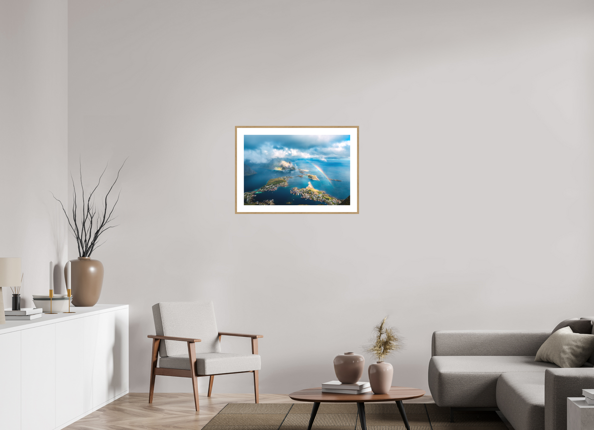 75 x 50 cm, Rahmen-Holzoptik Rainbow over Reinebringen, Lofoten