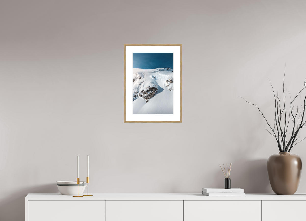 30 x 45 cm, Rahmen-Holzoptik Skier Dropping a Steep Line, Arlberg