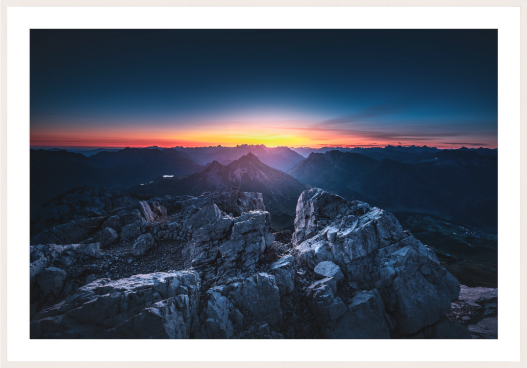 Main image Sunrise at the Mohnenfluh, Lech