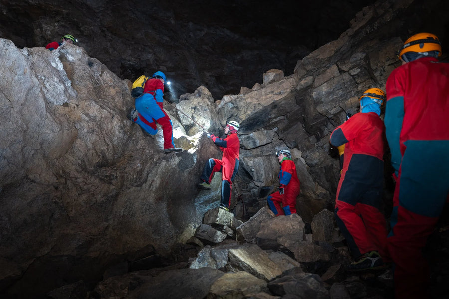 Community adventure, cave tour through the Schneckenloch in the Bregenzerwald, Vorarlberg