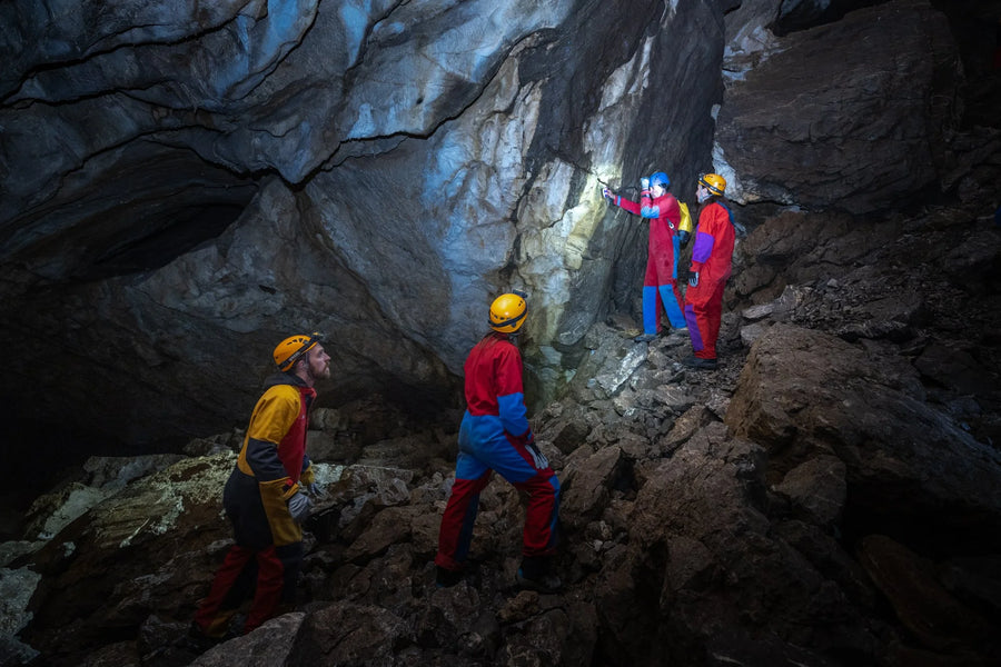 Community adventure, cave tour through the Schneckenloch in the Bregenzerwald, Vorarlberg