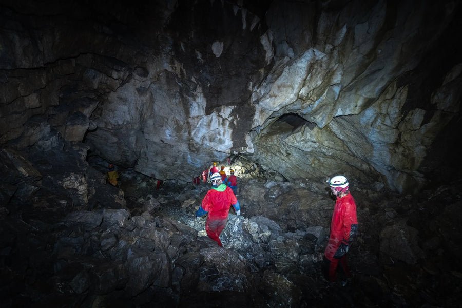 Community adventure, cave tour through the Schneckenloch in the Bregenzerwald, Vorarlberg