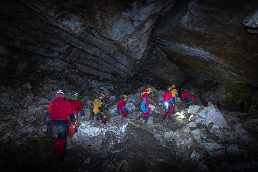 Community adventure, cave tour through the Schneckenloch in the Bregenzerwald, Vorarlberg