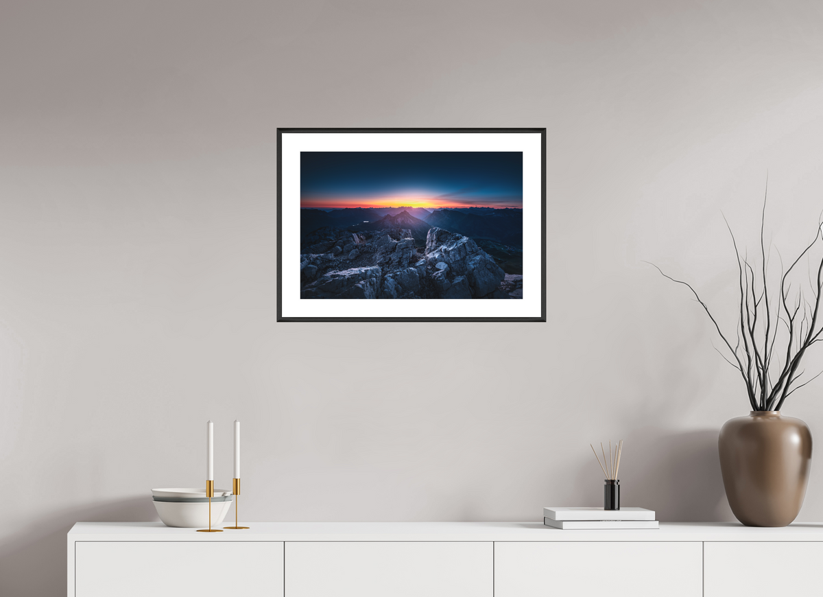 60 x 40 cm, Rahmen-Schwarz Sunrise at the Mohnenfluh, Lech