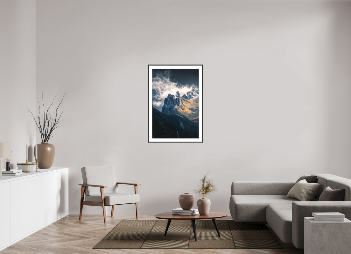70 x 105 cm, Rahmen-Schwarz Dramatic Spire, Hoher Kasten