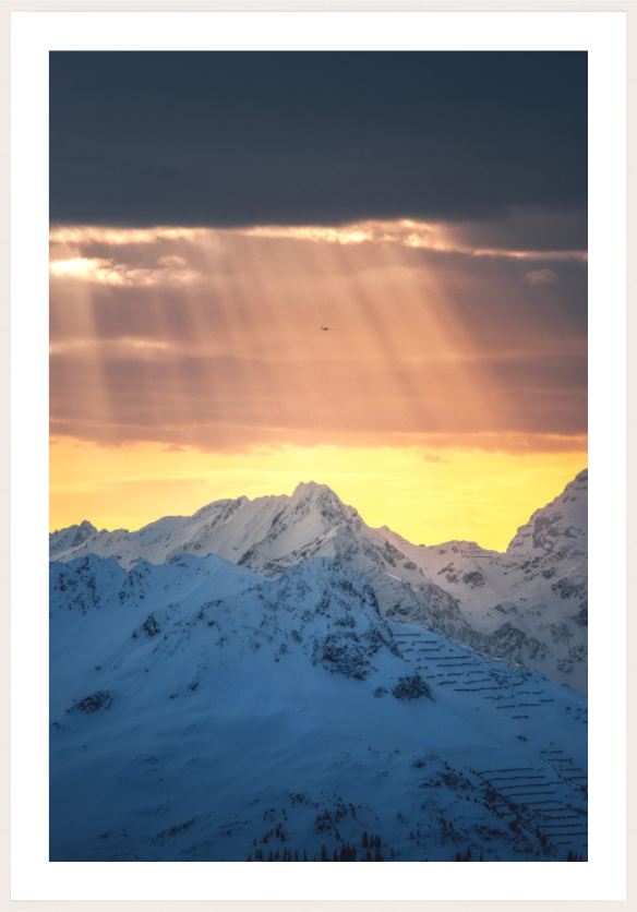 Main image Light Rays Over the Peaks, Zürs