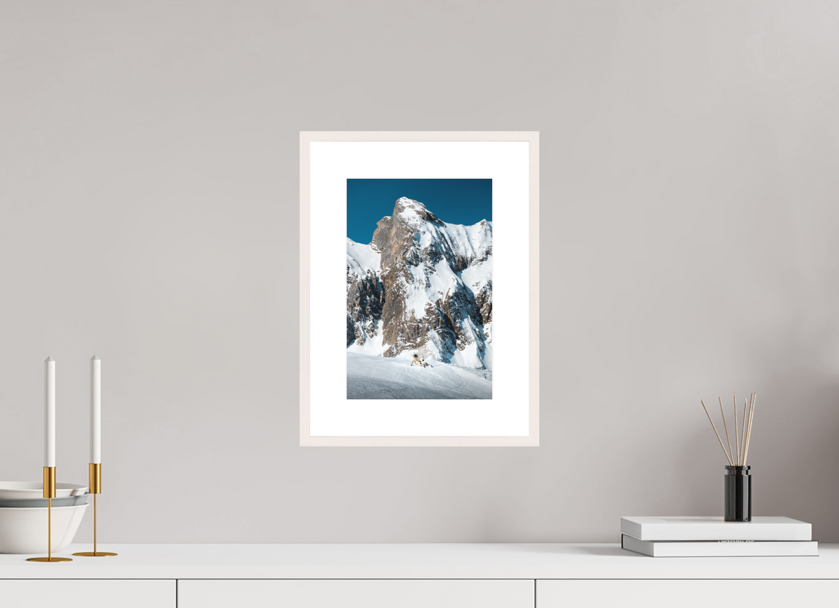20 x 30 cm, Rahmen-Weiß Snowy Rock Face in Winter