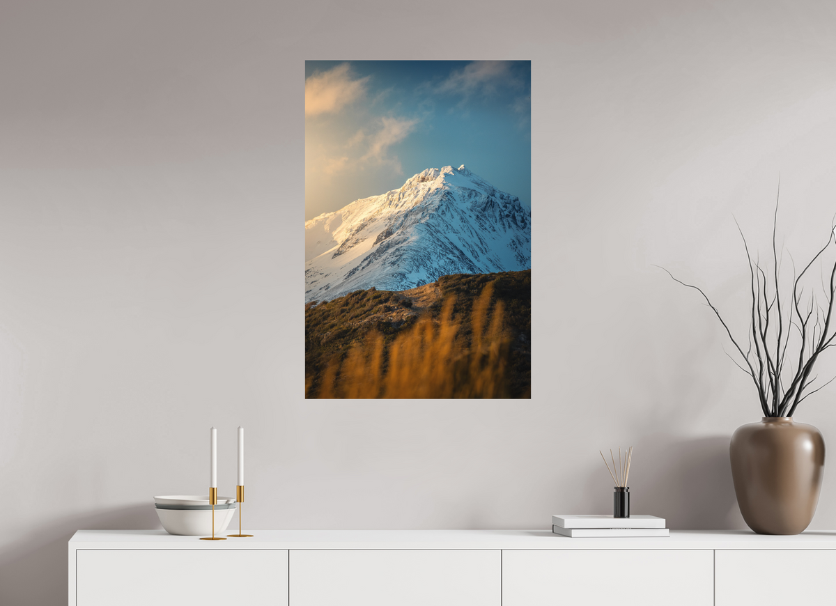 60 x 90 cm, Papierprint ohne Rahmen Sunlit Peaks, Ushuaia