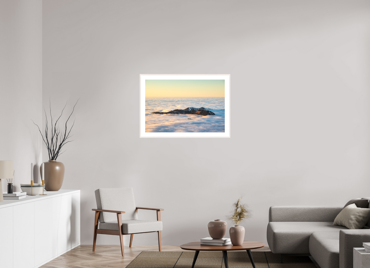 90 x 60 cm, Rahmen-Weiß Island in the Sea of Fog, Hohe Matona