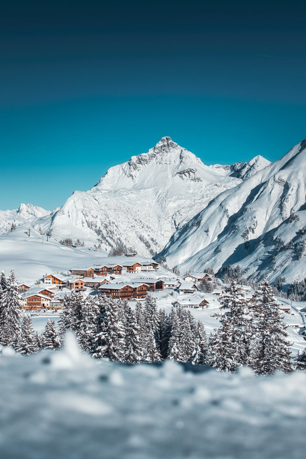 Photo Oberlech Village with Biberkopf, Arlberg
