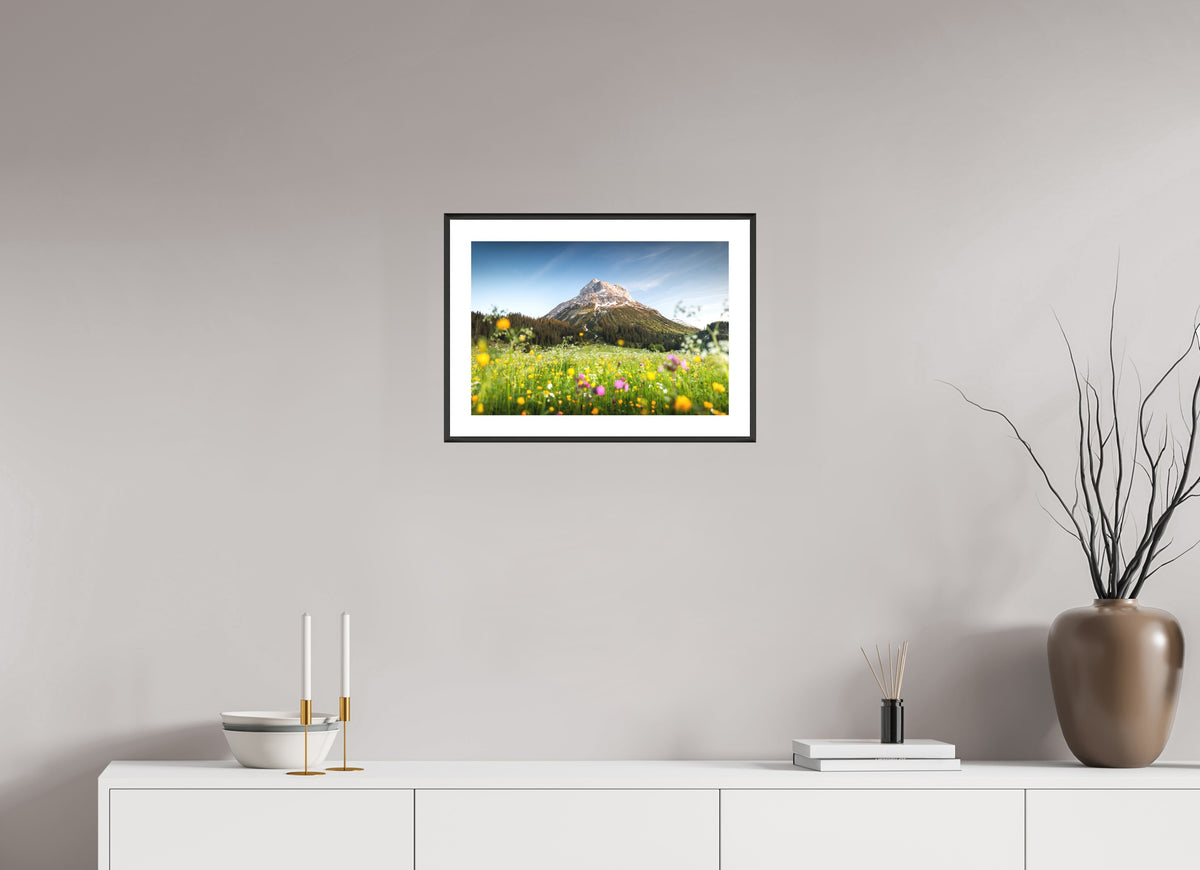 Omeshorn, Lech Alps, 45 x 30 cm, framed Schwarz
