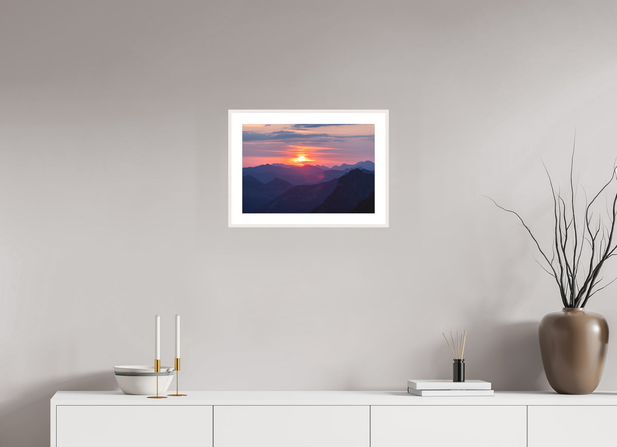 Hohe Matona Sunrise Layers, Alps, 45 x 30 cm, framed Weiß