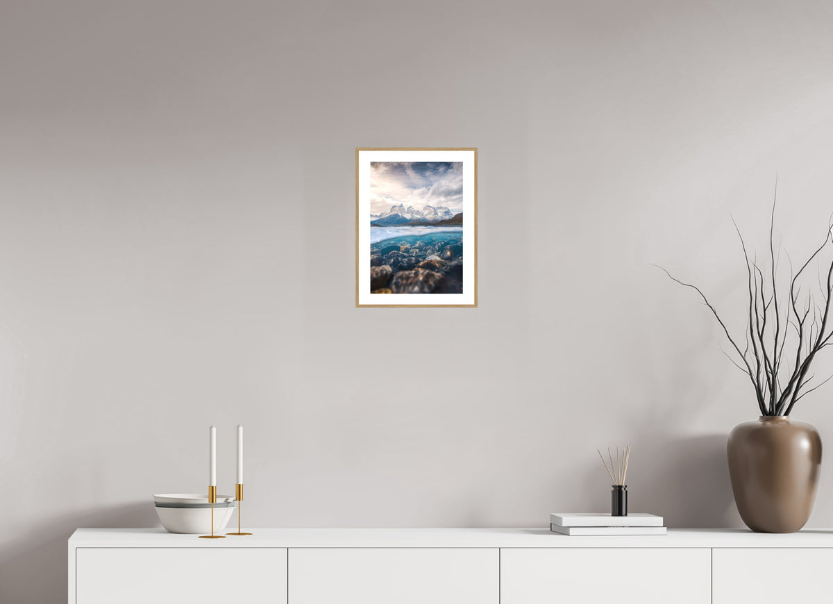 Torres del Paine, Reflection, 20 x 30 cm, framed Holzoptik