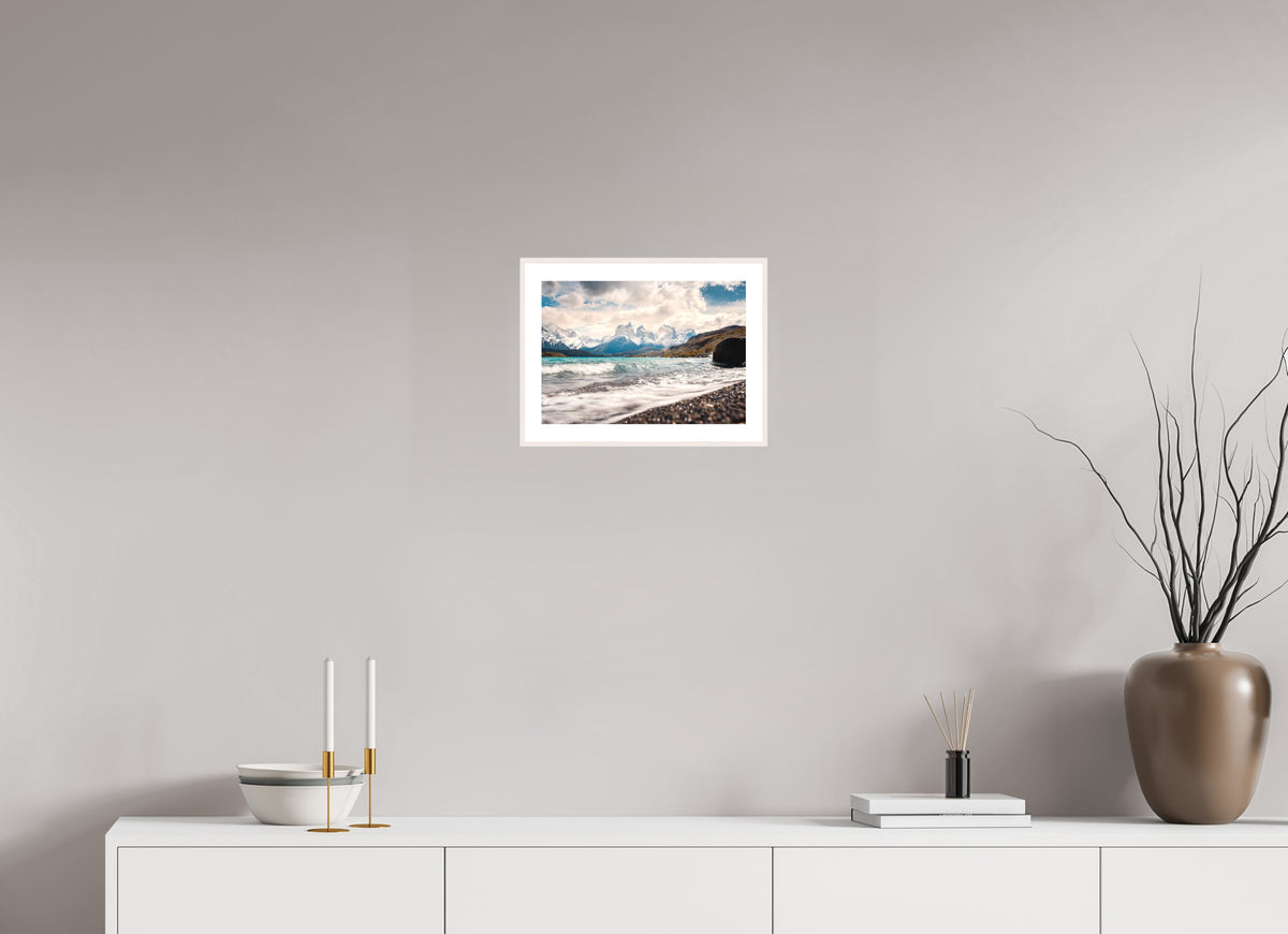 Torres del Paine, Dramatic Skies, 30 x 20 cm, framed Weiß