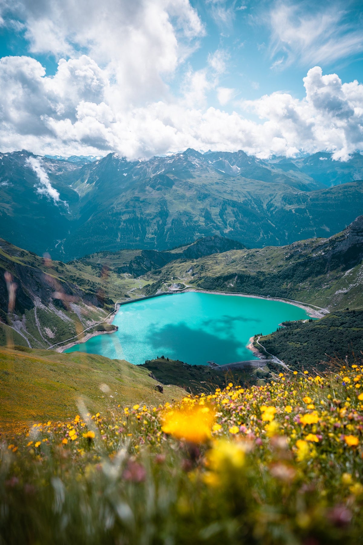Photo Turquoise Lake in Summer, Lech