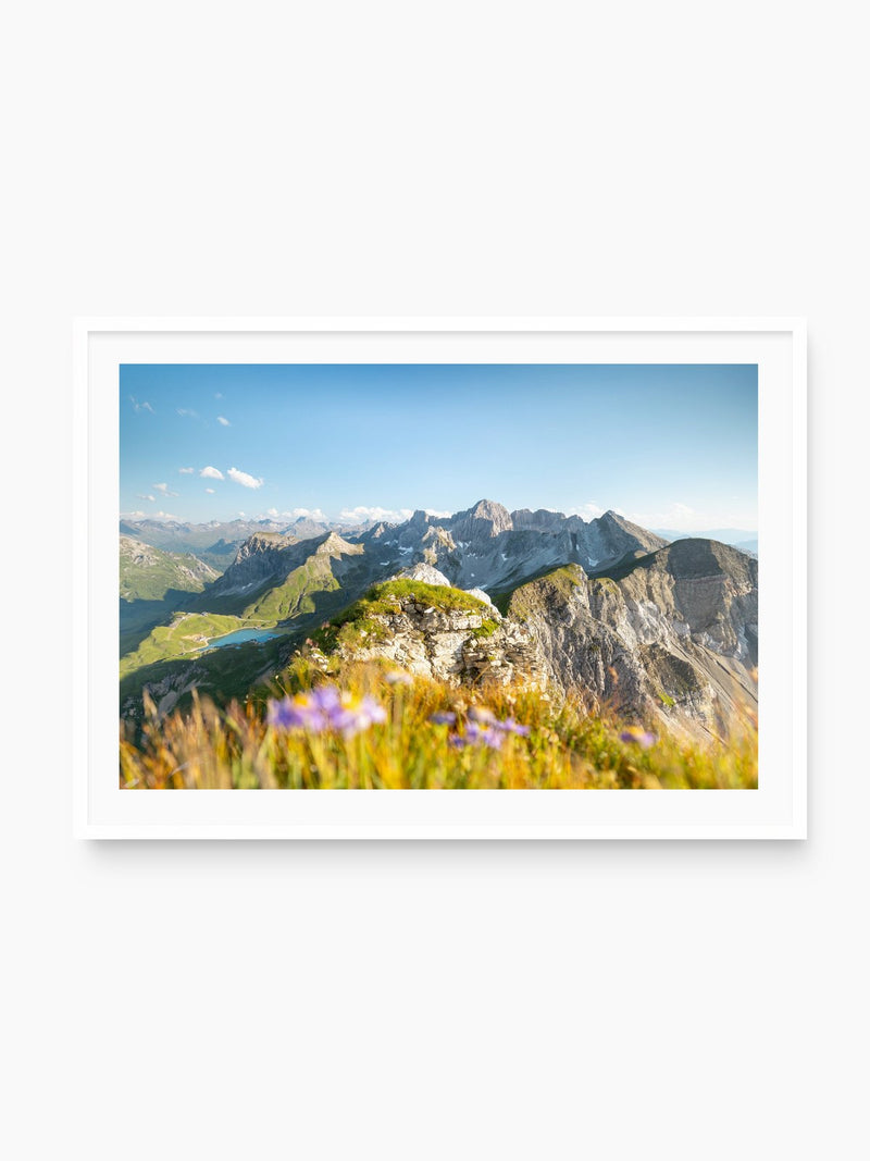 Omeshorn Summer Hike, Austria Arlberg, white frame